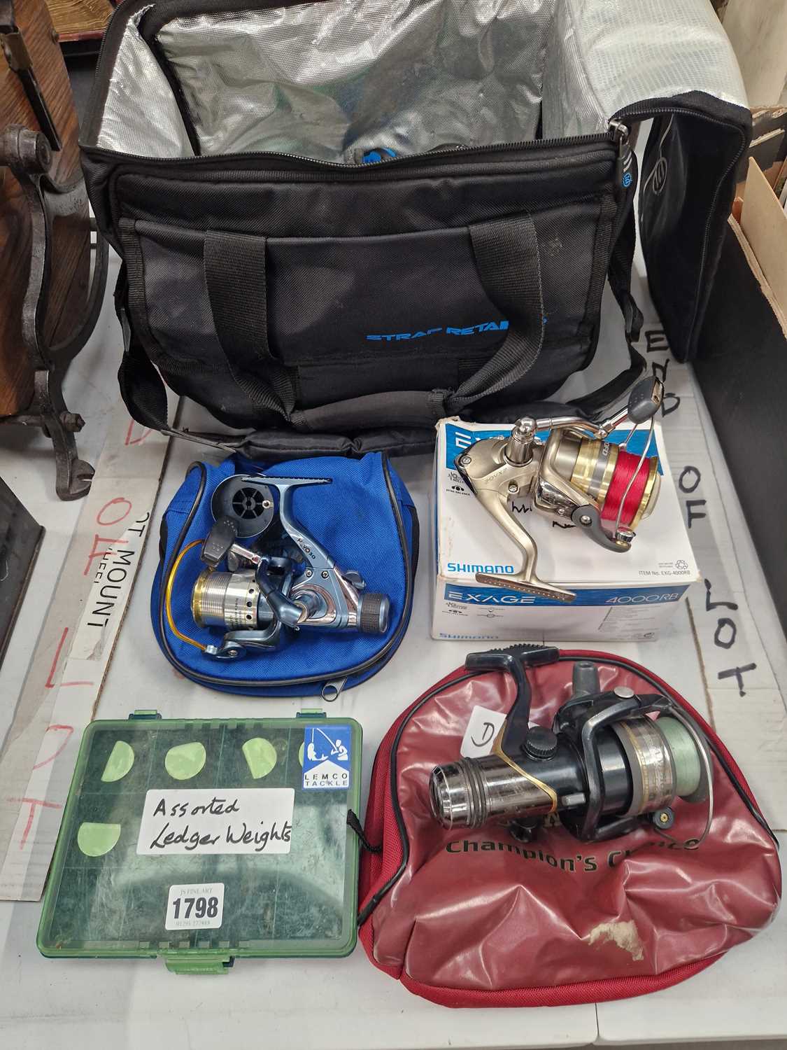 Lot 1798 - Fishing reels by Daiwa, Shimono and Deva...