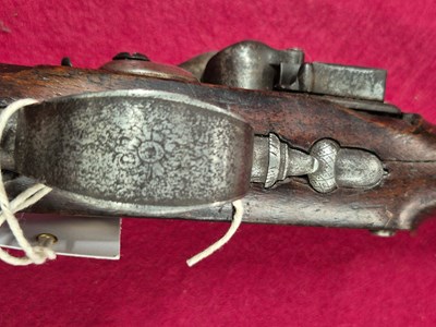 Lot 761 - An 18th-century flintlock duelling pistol by...