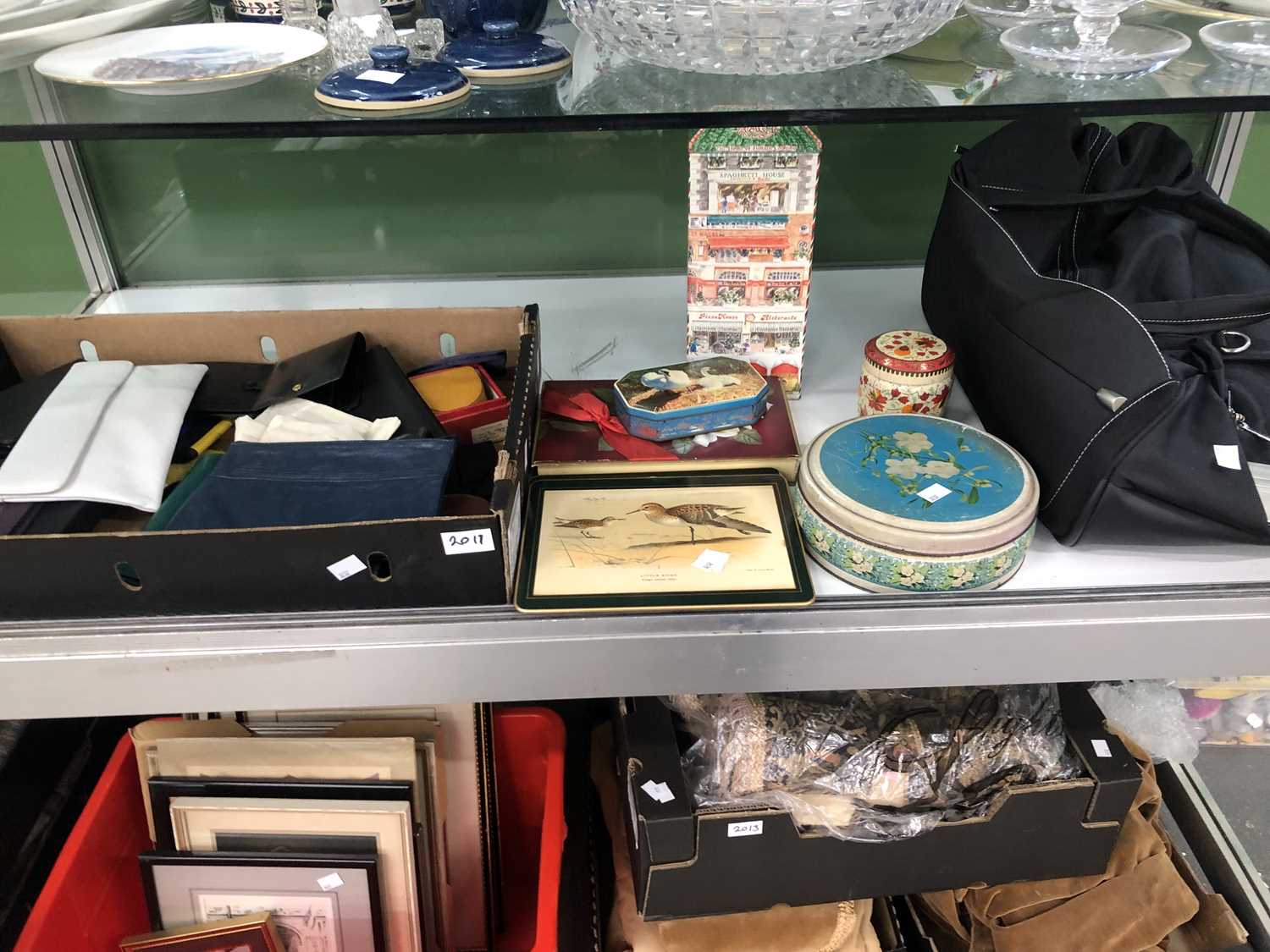 Lot 2011 - A collection of leather and other wallets,...