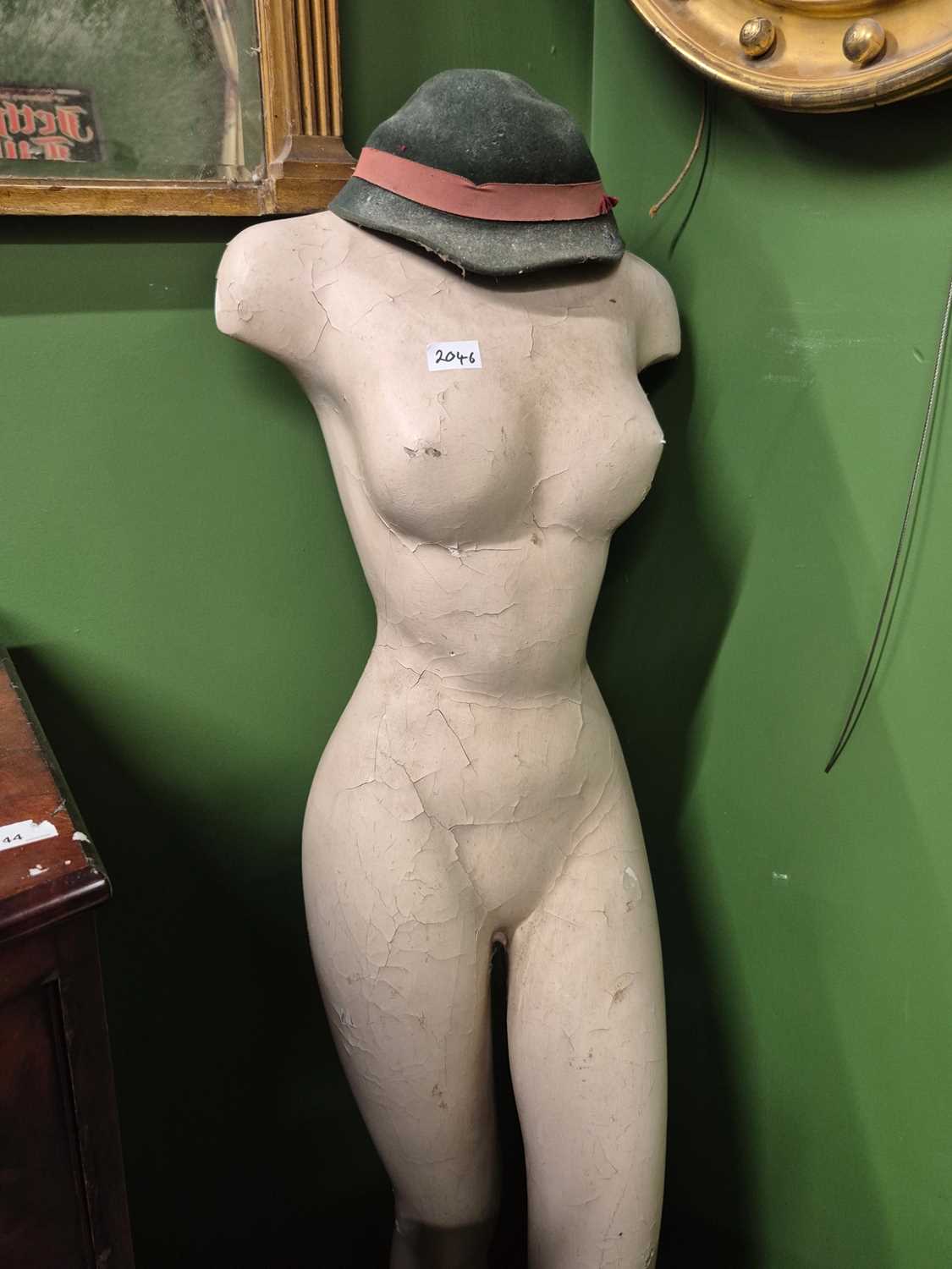 Lot 2046 - A life sized female mannequin