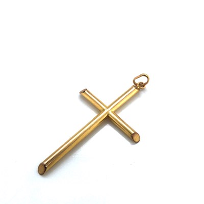 Lot 79 - A 9ct hallmarked gold amethyst pendant and...