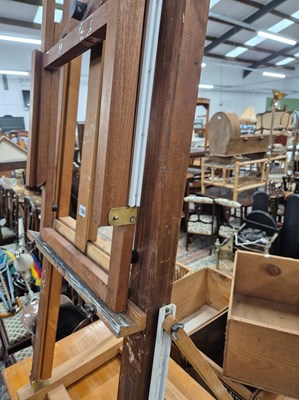 Lot 1268 - An artists easel.