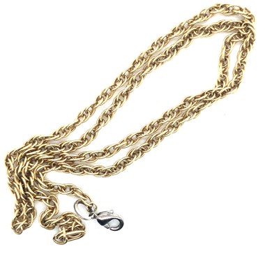 Lot 155 - A twisted open rope chain necklace....