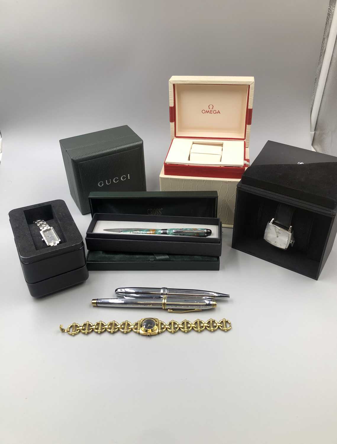Lot 174 - A vintage Gucci watch reference number 6400L ...