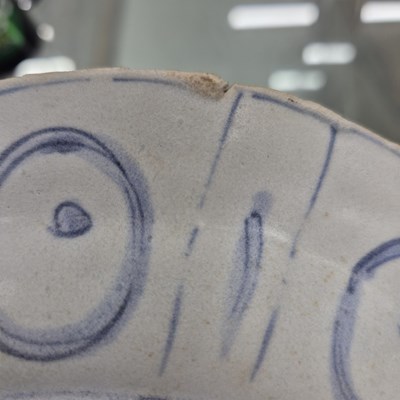 Lot 271 - From the Wanli shipwreck, a kraak blue and...