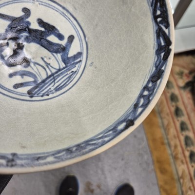 Lot 294 - A Zhangzhou blue and white bowl, the exterior...