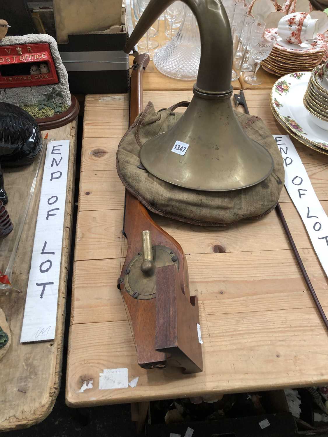 Lot 1347 - A Howson brass horned 'Phono-Fiddle' and bow