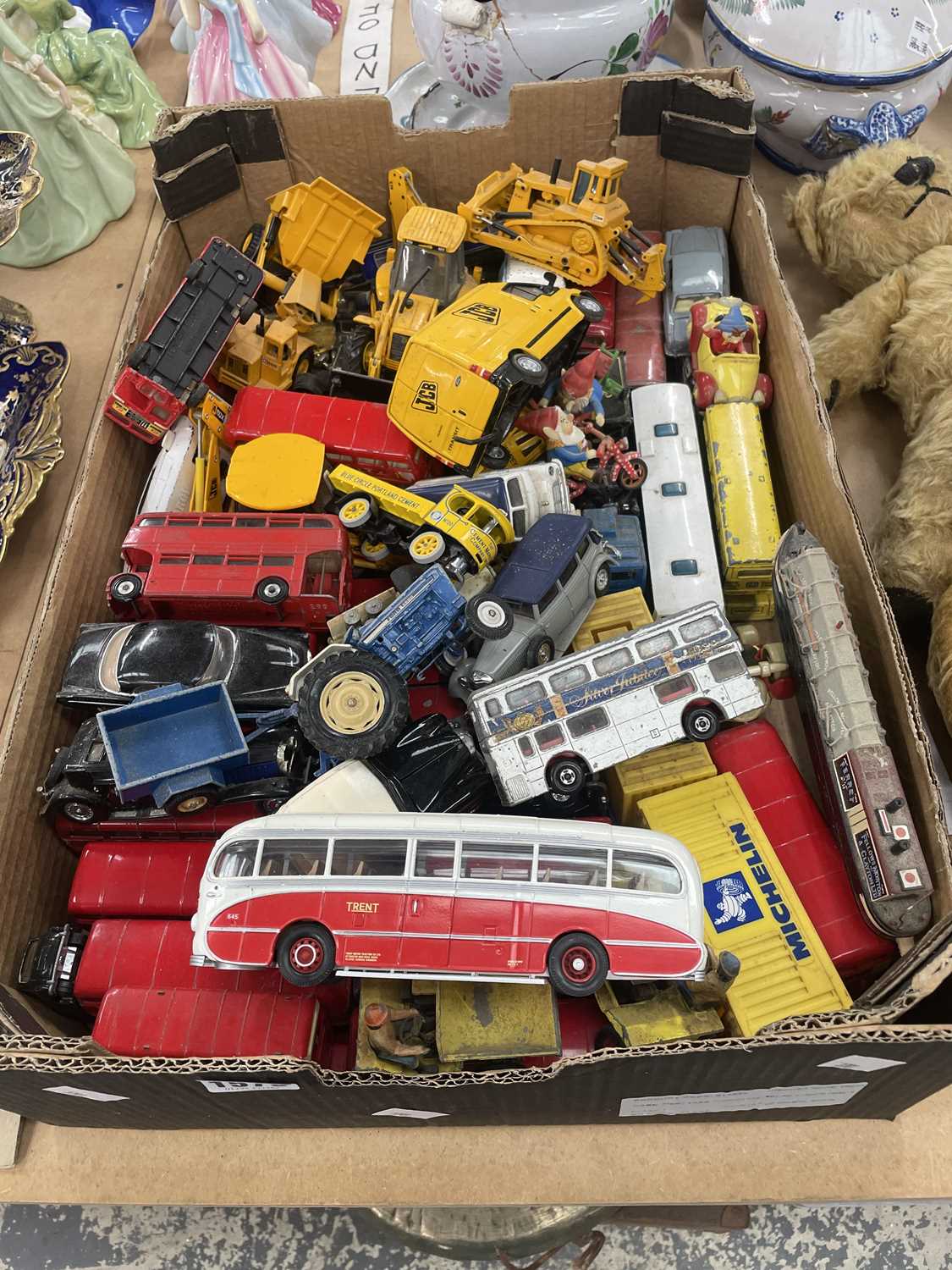 Lot 1579 - Die-cast buses, cars and other vehicles by...