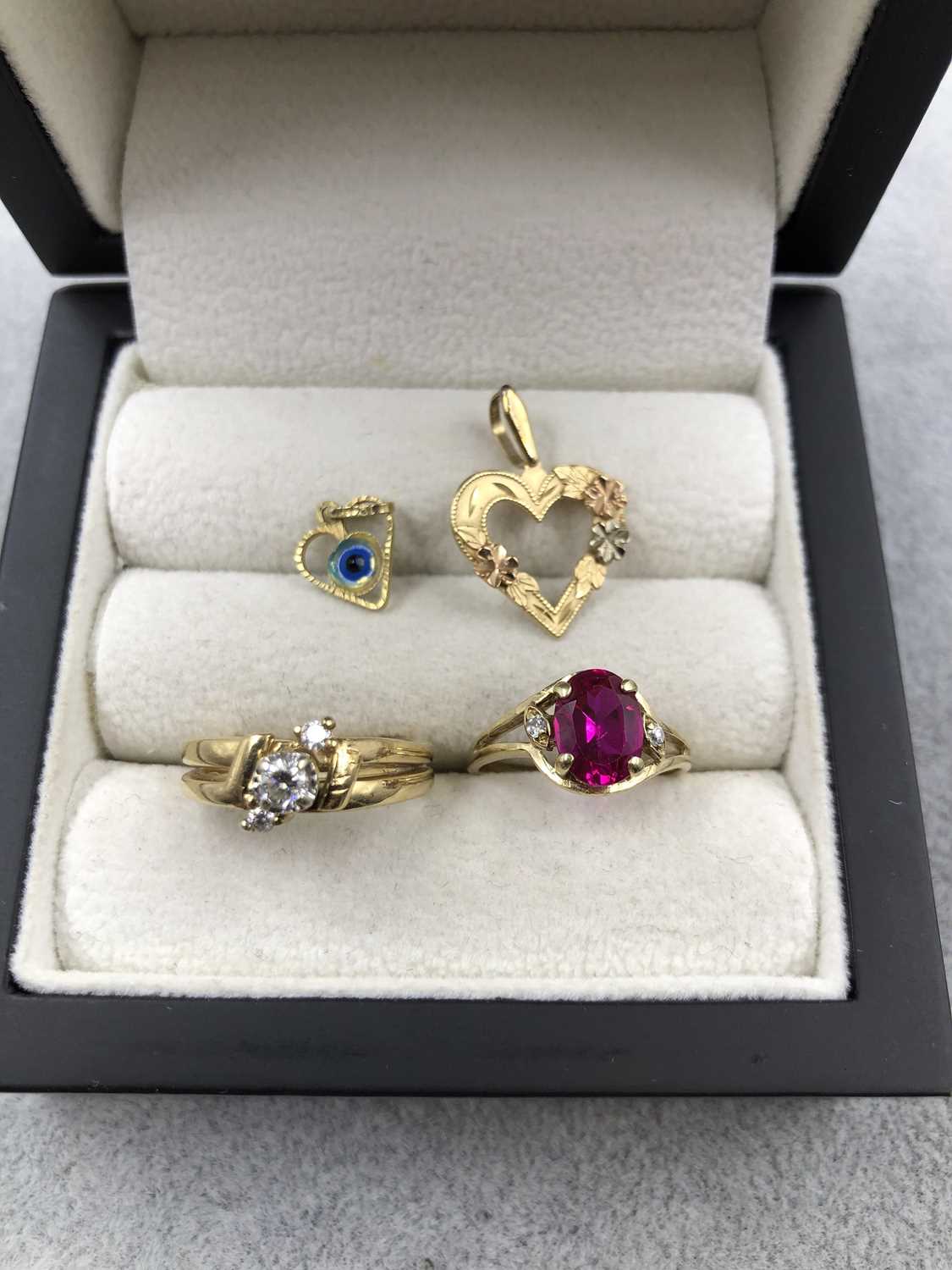 Lot 402 - A 14ct stamped diamond ring size H 1/2, a 10ct...