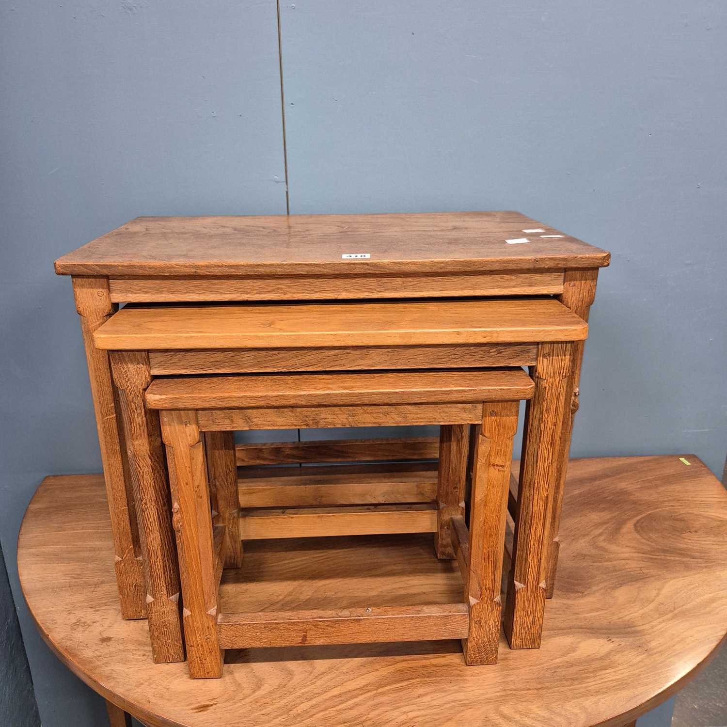 Lot 418 - A nest of three ' Mouseman' Robert Thompson...
