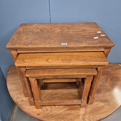 Lot 418 - A nest of three ' Mouseman' Robert Thompson...