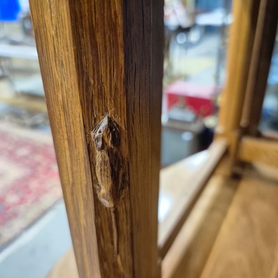 Lot 418 - A nest of three ' Mouseman' Robert Thompson...