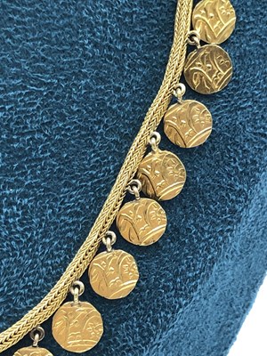 Lot 4 - An antique Indian heavy gold necklace fringed...