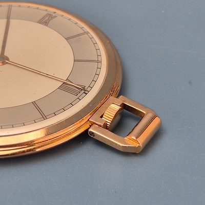 Lot 552 - A Movado 18ct gold slimline pocket watch with...