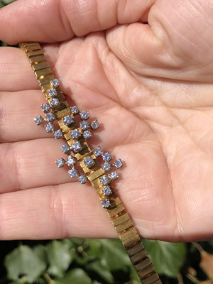Lot 20 - Boodle & Dunthorne (Boodles)- A Vintage 18 ct...