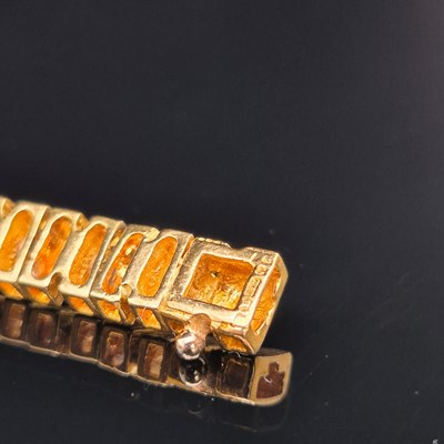 Lot 20 - Boodle & Dunthorne (Boodles)- A Vintage 18 ct...