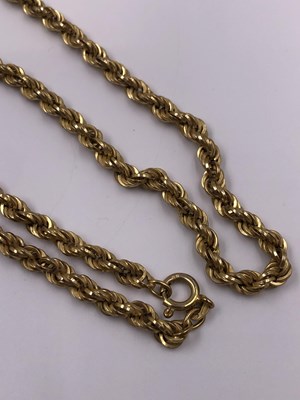 Lot 1056 - A 9ct hallmarked gold rope necklace chain....