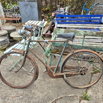 Lot 1313 - A vintage gent's bicycle and a Raleigh bomber...