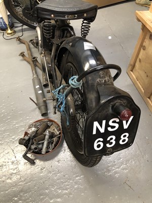 Lot 1331 - Motorcycle.- Douglas 348cc model 32?...