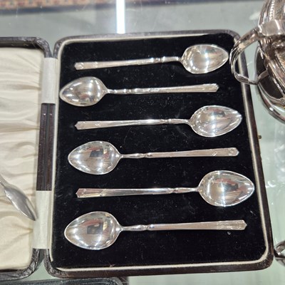 Lot 1073 - Various hallmarked silver tea and coffee spoon...