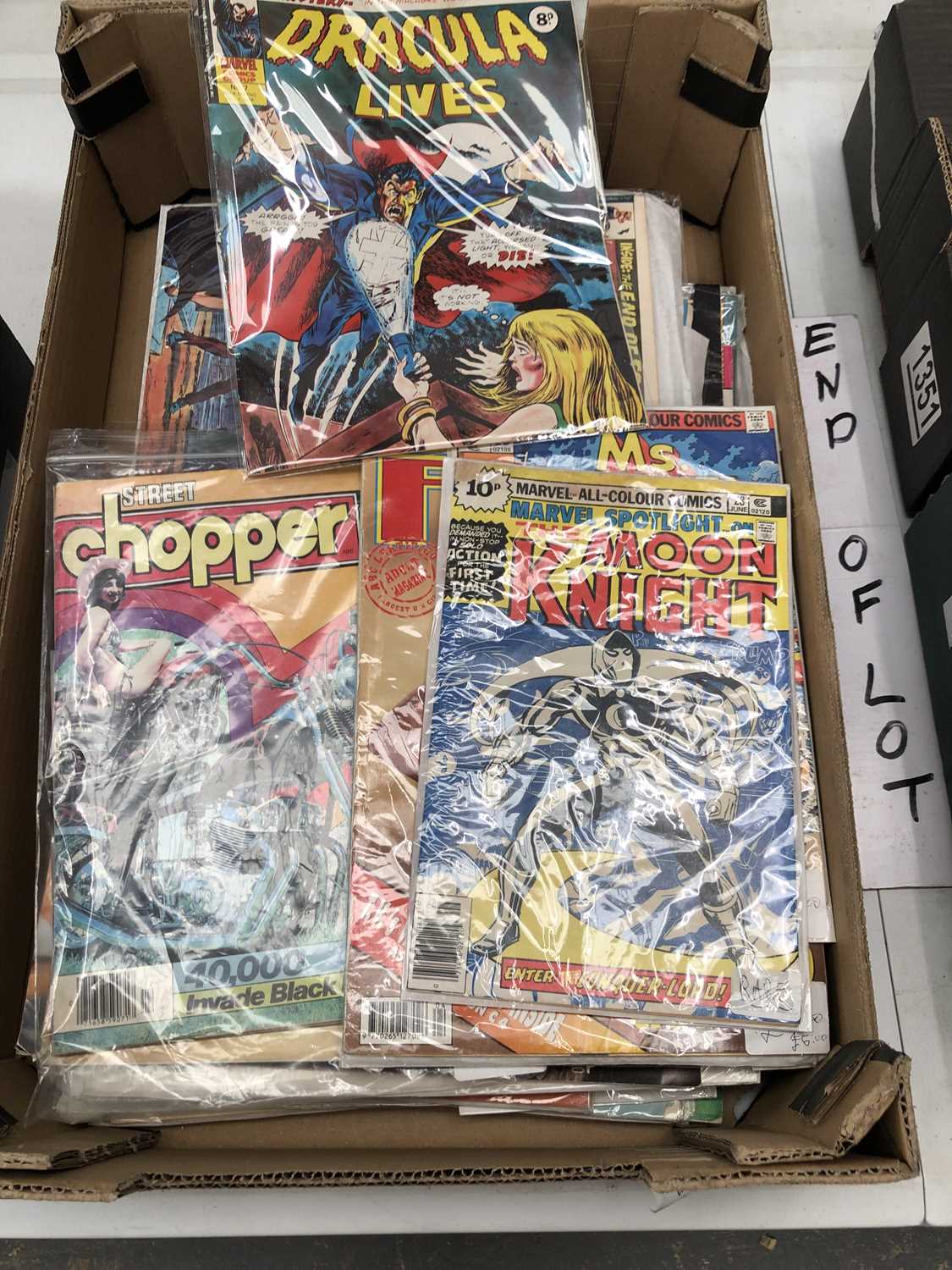 Lot 1217 - Vintage magazines, comics, and other...
