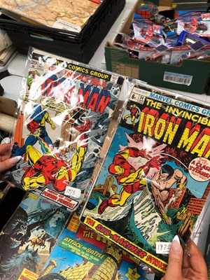 Lot 1217 - Vintage magazines, comics, and other...