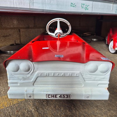 Lot 1406 - A vintage Tri-Ang Bermuda, tin plate pedal car.