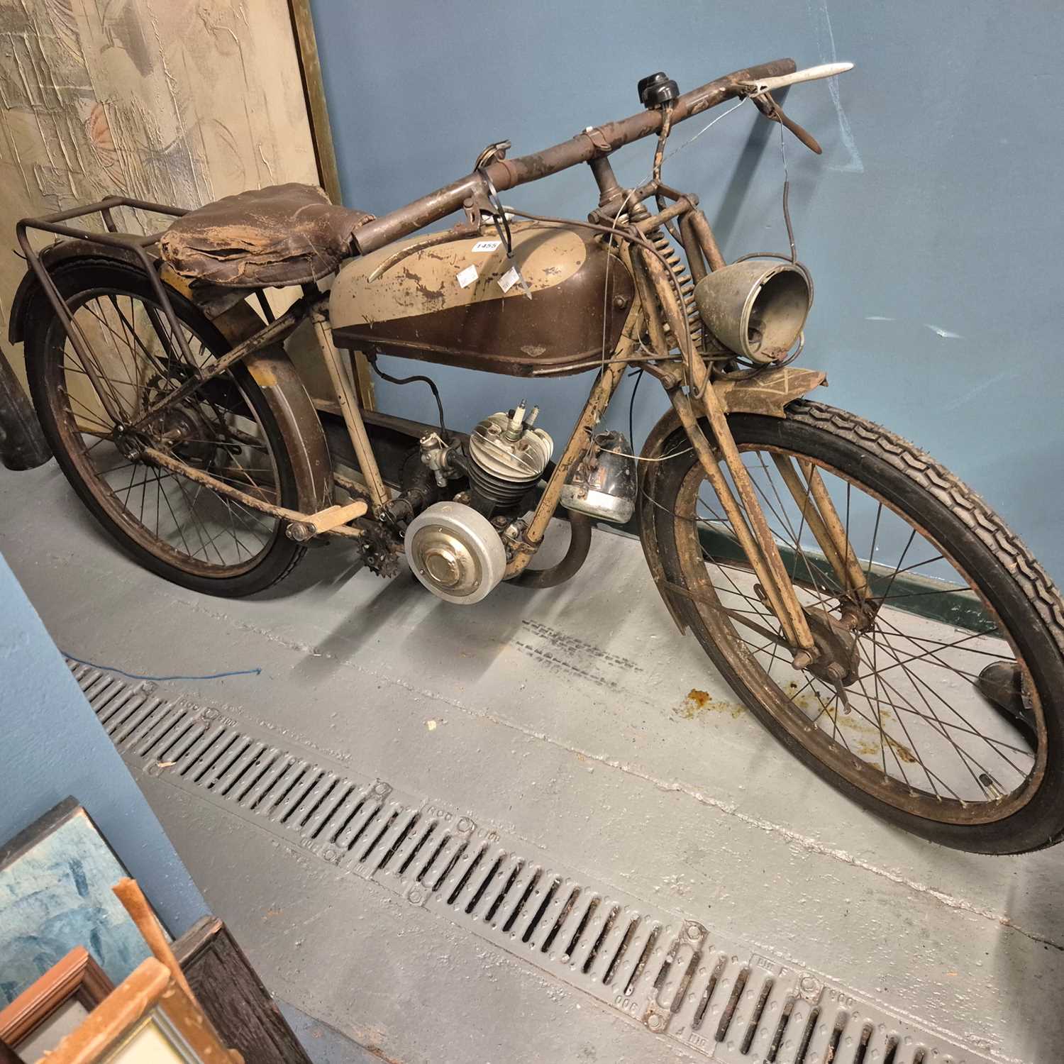 Lot 1455 - Motorcycle.- A French ( probably Motobecane)...
