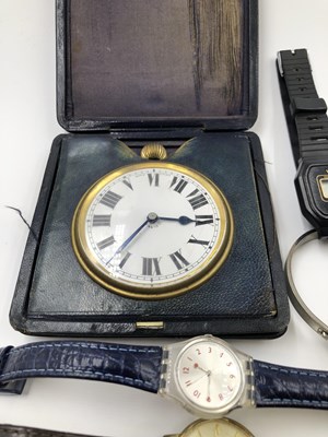 Lot 1040 - A 9ct hallmarked gold Marvin ladies wrist...