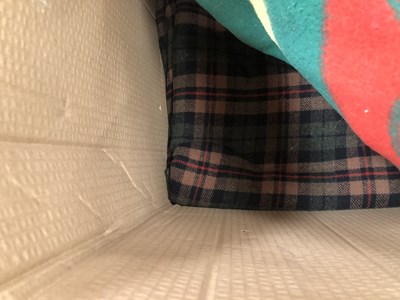 Lot 1916 - Blue interlined curtains, a bedspread and...