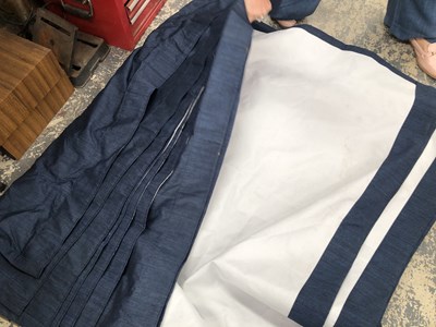 Lot 1916 - Blue interlined curtains, a bedspread and...