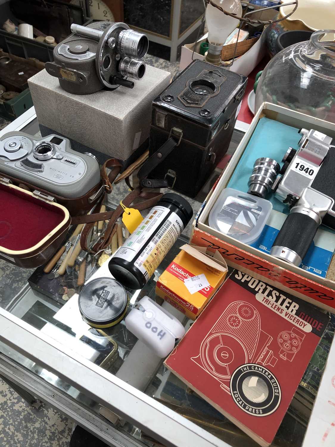 Lot 1940 - Movinette, Auto Carena and Bell and Howell...