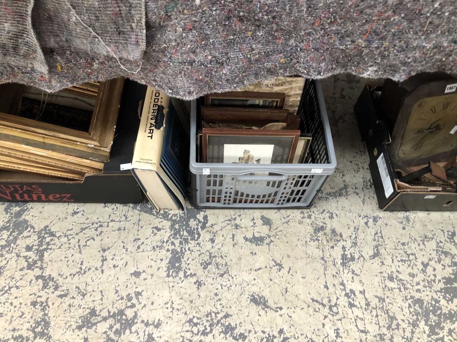Lot 1970 - Frames, framed pictures and prints togeter...