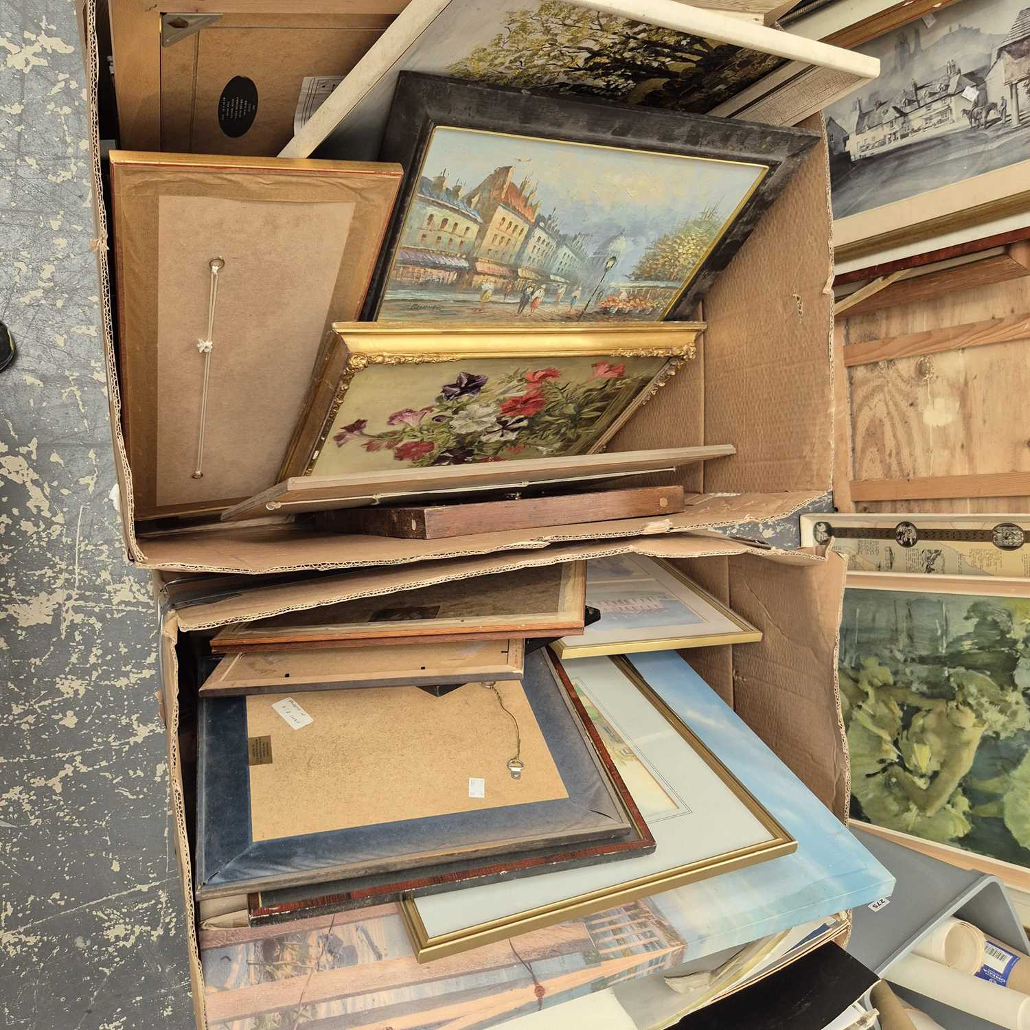Lot 2410 - An extensive collection of decorative...