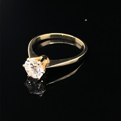 Lot 33 - Diamond solitaire. A 1.13ct estimated round...