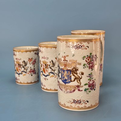 Lot 256 - A graded set of four Samson 'Chinese armorial'...