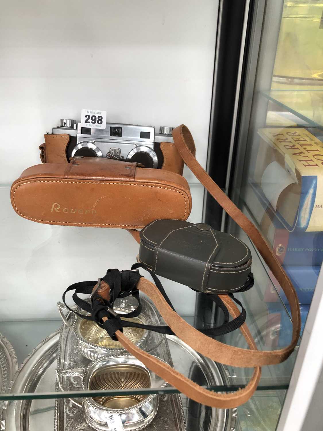 Lot 298 - A Revere Stereo camera and a Weston light meter.