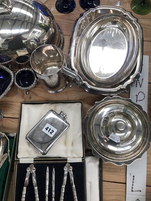 Lot 412 - A hallmarked silver spoon and pusher cased, a...