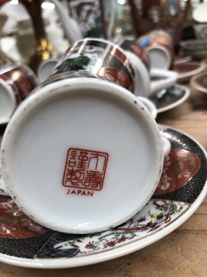 Lot 429 - A Chinese cork diorama, Chinese figures,...