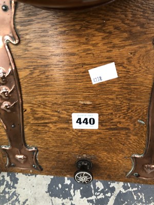 Lot 440 - An arts and crafts coal scuttle, a small...