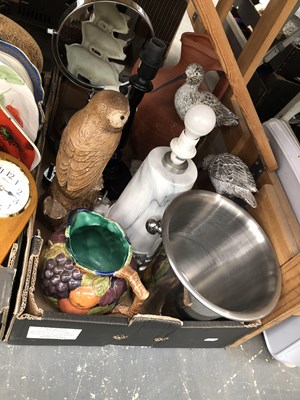 Lot 446 - A large collection of decorative house wares,...