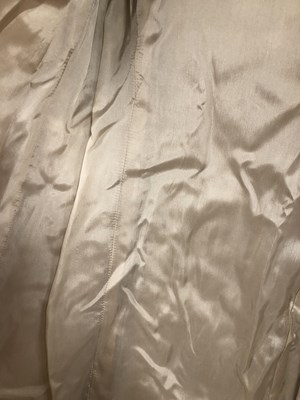 Lot 167 - A size 8 ladies' Burberry London cream blazer.