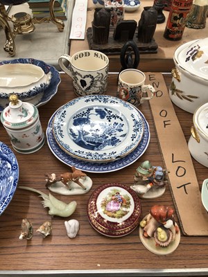 Lot 484 - An early Victorian floral tea and coffee set,...