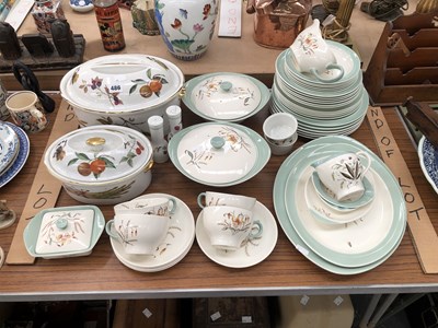 Lot 486 - Wedgwood Tiger Lily tea and dinner wares...