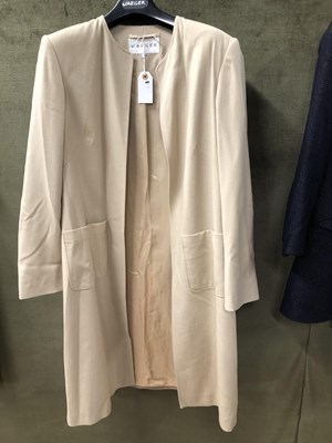 Lot 178 - Jaeger women's clothing to include - A cotton...