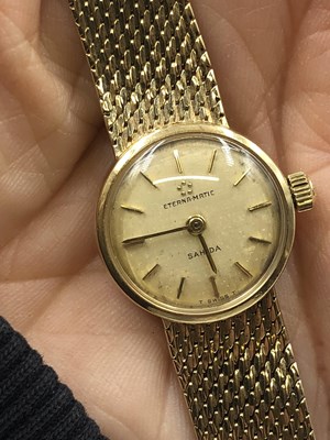 Lot 33 - A 9ct hallmarked gold Eterna.matic Sahida...