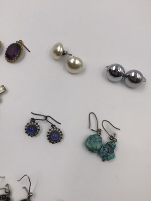 Lot 37 - Twelve pairs of various antique and later...