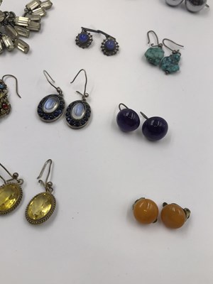 Lot 37 - Twelve pairs of various antique and later...