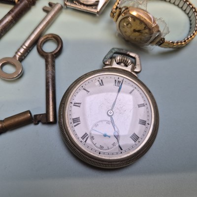 Lot 55 - Watches- a hallmarked 9ct gold head only...