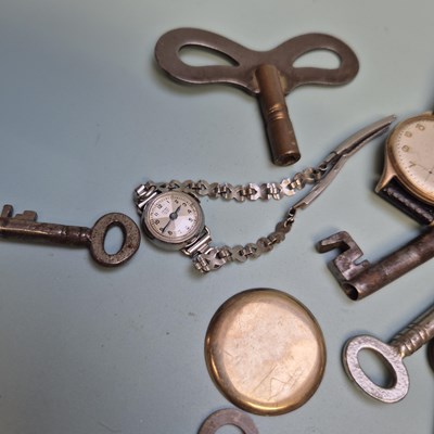 Lot 55 - Watches- a hallmarked 9ct gold head only...